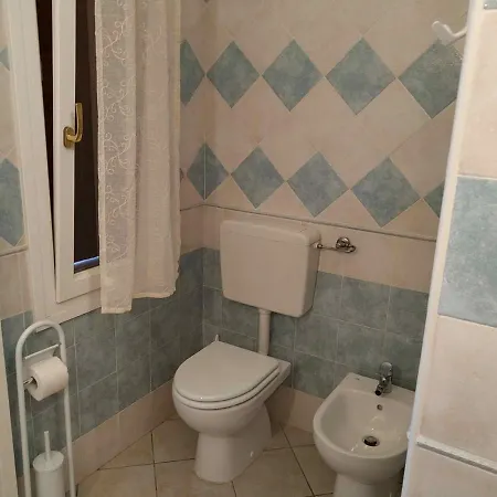 Ca' Isotta 팜스테이 카스텔로 디 세라발레