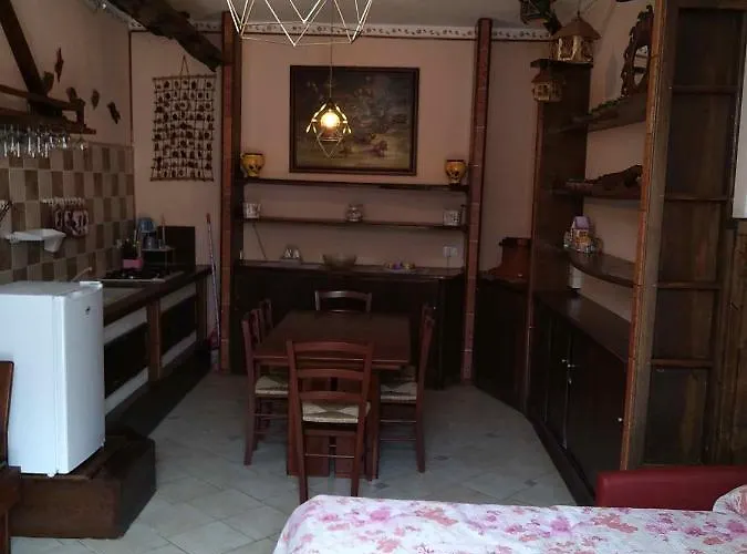 Agriturismo Ca' Isotta * Castello di Serravalle