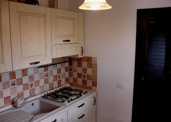 Agriturismo Ca' Isotta * Castello di Serravalle