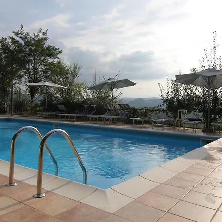 Alloggio per agriturismo Ca' Isotta Castello di Serravalle