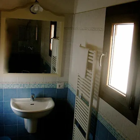 Ca' Isotta Castello di Serravalle