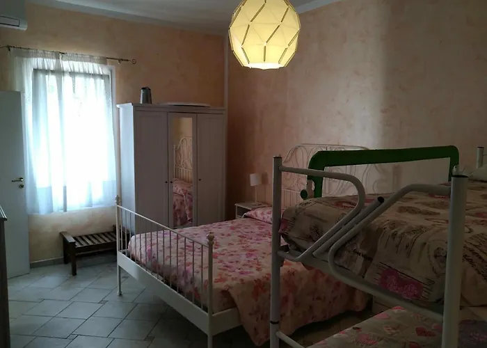 Agriturismo Ca' Isotta * Castello di Serravalle