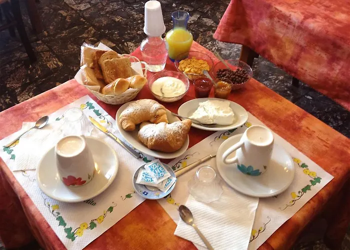 Çiftlik konaklama Ca' Isotta Castello di Serravalle