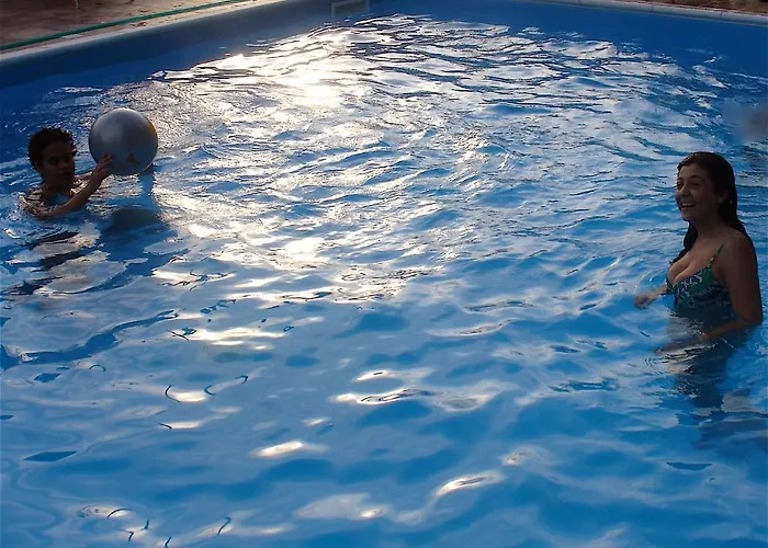 Ca' Isotta * Castello di Serravalle